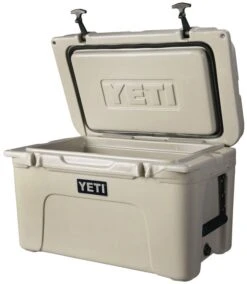 YETI Tundra 45 - Extreme Duty Cooler